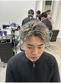 ホワイトメッシュツイスパパーマ/メンズ/刈り上げ/眉毛/ツイスト