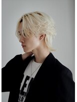 men's salon Gaudi 西宮北口店【メンズサロン ガウディ】【4月3日OPEN(予定)】 ホワイトブロンド×ブリーチ×ウルフ×カルマパーマ