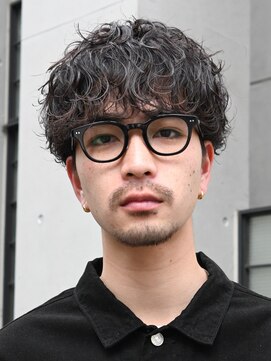 レタッチバイフィフス(RETOUCH by fifth) 原宿メンズパーマルーズパーマシャドウパーマッシュウルフゆるめ