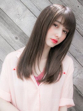 ルティア(Lutia) カーキアッシュ フェザーロング 大人かわいい☆