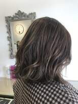 ヘアーメイク スリー(Hair Make 3) 切りっぱなしボブ