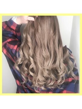 ワット 原宿店(W) 【W-ワット-原宿店】*透け感ベージュゆるふわロング*