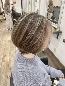 アンダーバーホワイト 広島 並木店(_WHITE) バレイヤージュ