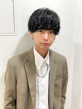 アーリー(Ali'i) ニュアンスパーマメンズマッシュショートレイヤー刈り上げ