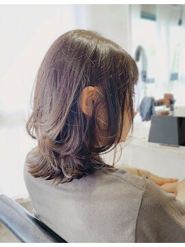 アン たまプラーザ(un) くびれ外ハネミディアム【たまプラーザ髪質改善オージュア】