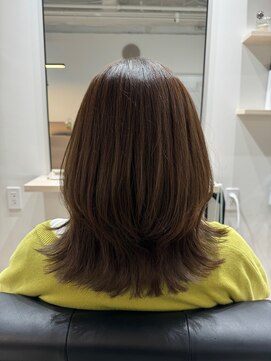 アメリ(ameri) 【ameri satomi】くびれヘア×ミルクティーカラー