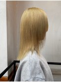 ブロンドベージュハイトーンカラー×ナチュラルモード20代30代