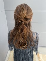 ハレ(HARE)&nbsp;およばれハーフアップ