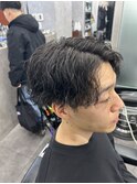 ツイストスパイラルパーマ/センターパート/ツーブロック
