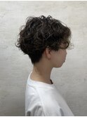 動きのあるパーマ・ショート