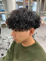 ワンズナゴヤ 名古屋栄店(ONE's NAGOYA) スペインカールスパイキーショートブルーブラックフェザーパーマ