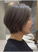 表参道髪質改善カラーウルフショートボブアッシュグレージュ40代