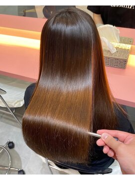 ロンド シャルム 吉祥寺(Lond charme) オリーブグレー/韓国レイヤーカット/マロンベージュ/黒髪/小顔