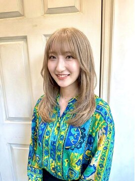 ロニカ 銀座(LOuNICA) ハイトーンベージュ/顔周りレイヤー/透明感カラー #銀座#東銀座