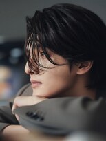 キヴィ(kivi)&nbsp;メンズミディアム 韓国風センターパート×ヘッドスパ