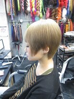 ミミック (mimic)&nbsp;耳だしショートミルクベージュTRICKstyle!