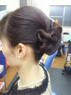 ベリーベリー 美容室(very very) 【very－very美容室】大人アップ