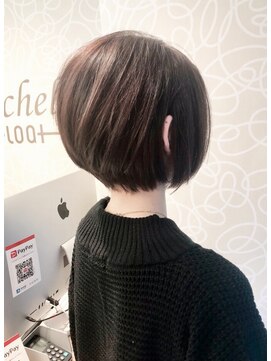 ミッシェル アフロート(michelle afloat) 20代30代40代50代前下がり小顔ひし形ショートボブトップふんわり