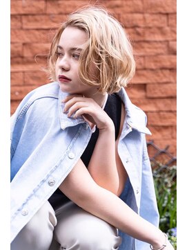 ケイト(kate) kate大宮大人センターパート×外国人風カラー