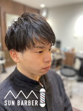 サンバーバー(SUN BARBER) 春先かるめマッシュ