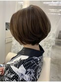 前下がりなショーボブ