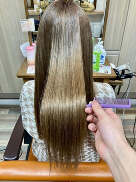 ベル 流山おおたかの森(BELLE) 艶髪ブリーチなしカラーミルクティーベージュ[流山おおたかの森]