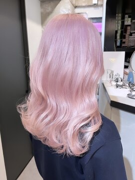 ペレ 渋谷(PELE) 黒髪/グレーベージュ/ハイトーン/ブリーチ/渋谷