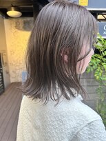 オアシス 表参道(OASIS) ブリーチなしグレージュカーキシルバーベージュミルクティー