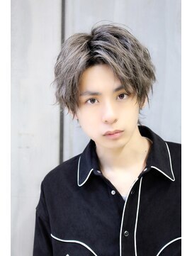 リップス レイ ギンザ(LIPPS Ray GINZA) センターパートツーブロックマッシュベース