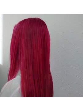 ヴィアーレアンクスタイル(VIALE Ank style) 超目立つネオピンク