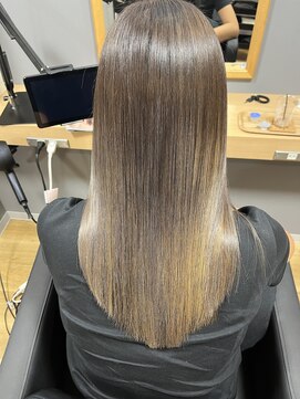 スリーク バイ ロイ 円町本店(sleek by roy) 髪質改善トリートメント+カラー