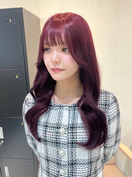 ニュート(Neut ) 赤髪 ラベンダー ブリーチカラー 初カラー ハイトーン名古屋