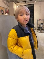 ルーム(Loom.)&nbsp;メンズカットキッズカットショートスタイルメンズブリーチ