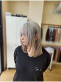 ハイライトカラーミルクティーベージュレイヤーカット