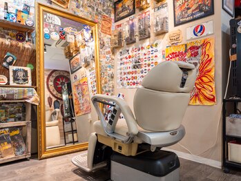 SON＆MARLEY'S BAR BER　駅前店【サンアンドマーリィズバーバー】