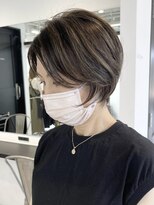 ジルチ ヘアー(Zilch hair)&nbsp;白髪ぼかしハイライト/ショートカット/40代50代/【西長堀駅】