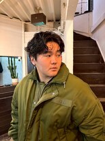 ビーバイエイトジェンツ(Bee by EIGHT GENTS)&nbsp;刈り上げセンターパート/波巻きツイストスパイラル/心斎橋