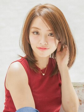 ティファ 栄(Tiffa) ふんわり大人カワイイ上品小顔ミディアムボブ