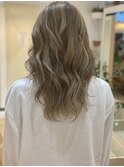アッシュベージュ