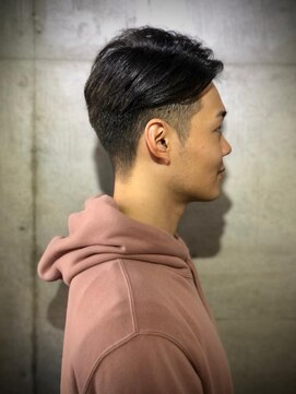 バーバーバー 八広(BARBER-BAR) 欧風パートスタイル【バーバーバー　八広】