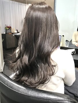 ラブクロムトーキョー オモテサンドウ(LOVECHROME OMOTESANDO) 韓国風くびれヘア×レイヤーカット☆メルティカラーグレージュ