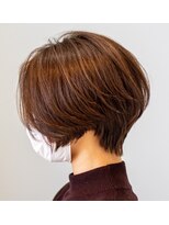 トイロ(toiro) salon workクール系ショートボブ
