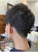 爽やかツーブロック束感モテる黒髪刈上げショート