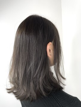 アヴァンス 江坂店(AVANCE.) グレージュ