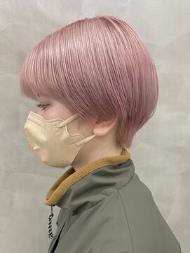 スー 渋谷(suu) 大人可愛い前下がりショートボブ丸みショートペールピンク前髪