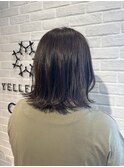 アッシュグレージュ
