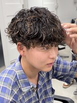 フィフス 栄(fifth)&nbsp;波巻きスパイラルパーマメンズマッシュツーブロック栄