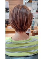 クララ 流山おおたかの森店(CLALA)&nbsp;ショートボブ  ハイライト  ファッションカラーで白髪もカバー