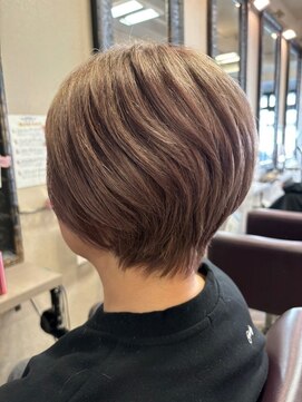 リファイン 羽村店 ダブルカラー/ピンクベージュ/ショートボブ/フローディア