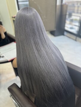 テテ(TETE) プラチナグレー